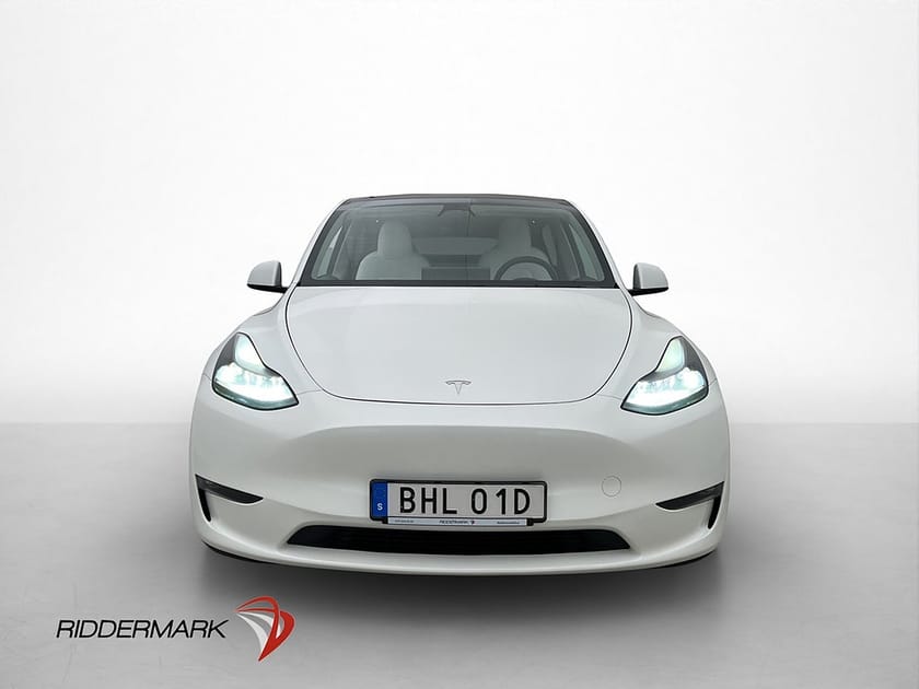 Bild 3 av Tesla Model Y Performance AWD MOMS Drag AP Pano Värmare 360°