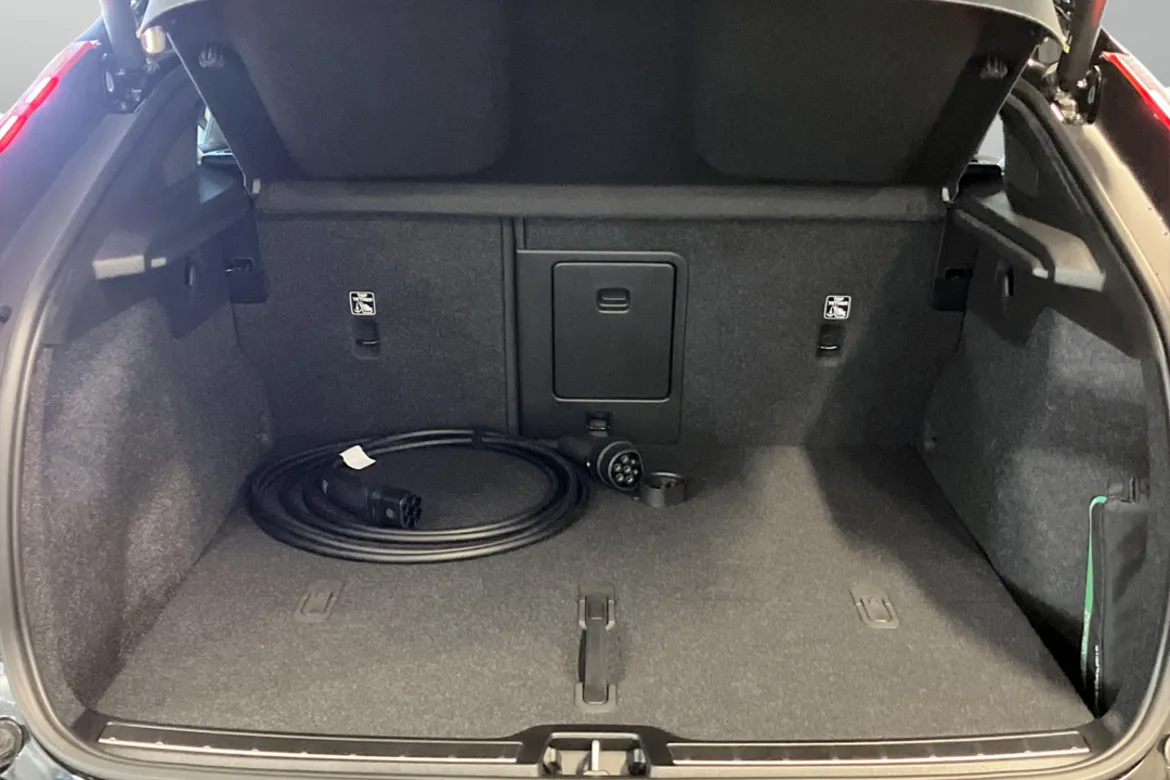 Volvo EC40 Single Motor Extended Range