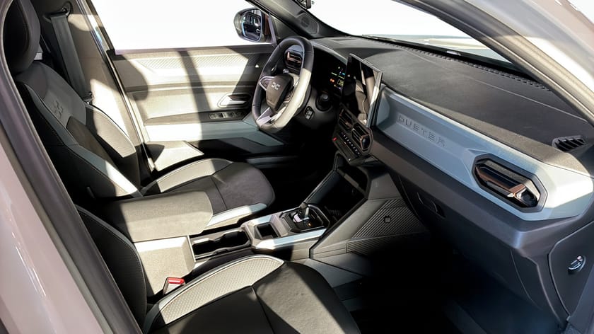 Bild 3 av Dacia Duster Hybrid 155 EXTREME MY26