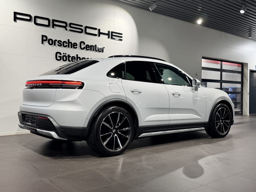 Bild 4 av Porsche Macan 4 Electric Leasbar