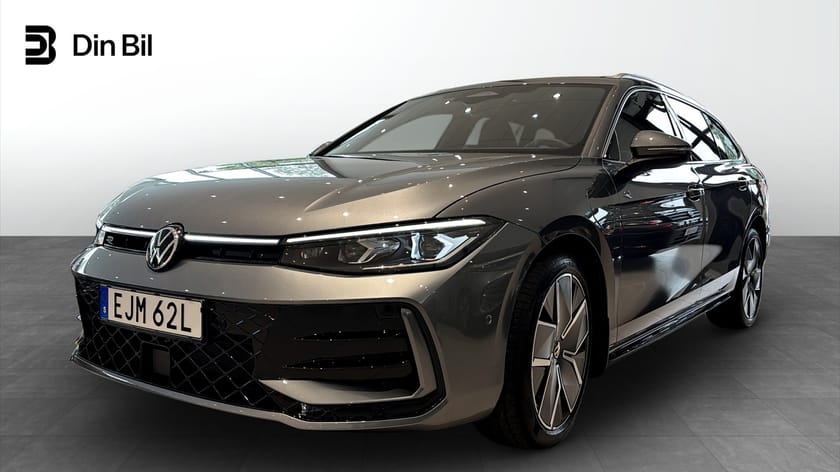 Bild 1 av Volkswagen Passat Variant eHybrid e-HYBRID 272hk R-LINE Drag/Farthållare/Vinterpaket