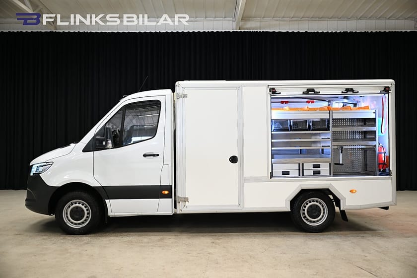 Bild 1 av Mercedes-Benz Sprinter 316 CDI Chassi Servicebil|Aluca-Inredning|Uppvärmt-skåp|Solceller