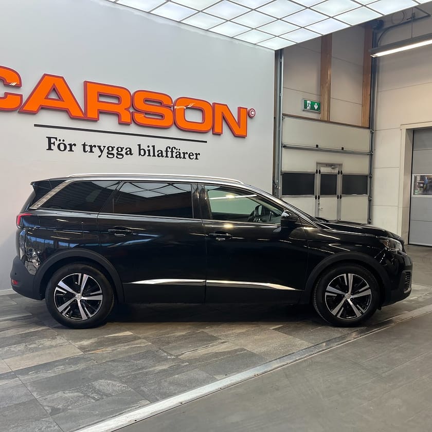 Bild 3 av Peugeot 5008 1.6 BlueHDi 120hk Allure Carplay Backkamera Drag 7-Sits