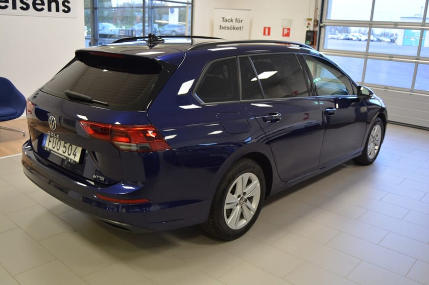 Bild 5 av Volkswagen Golf Sportscombi 1.5 eTSI 130 DSG7 Backkamera / Navi