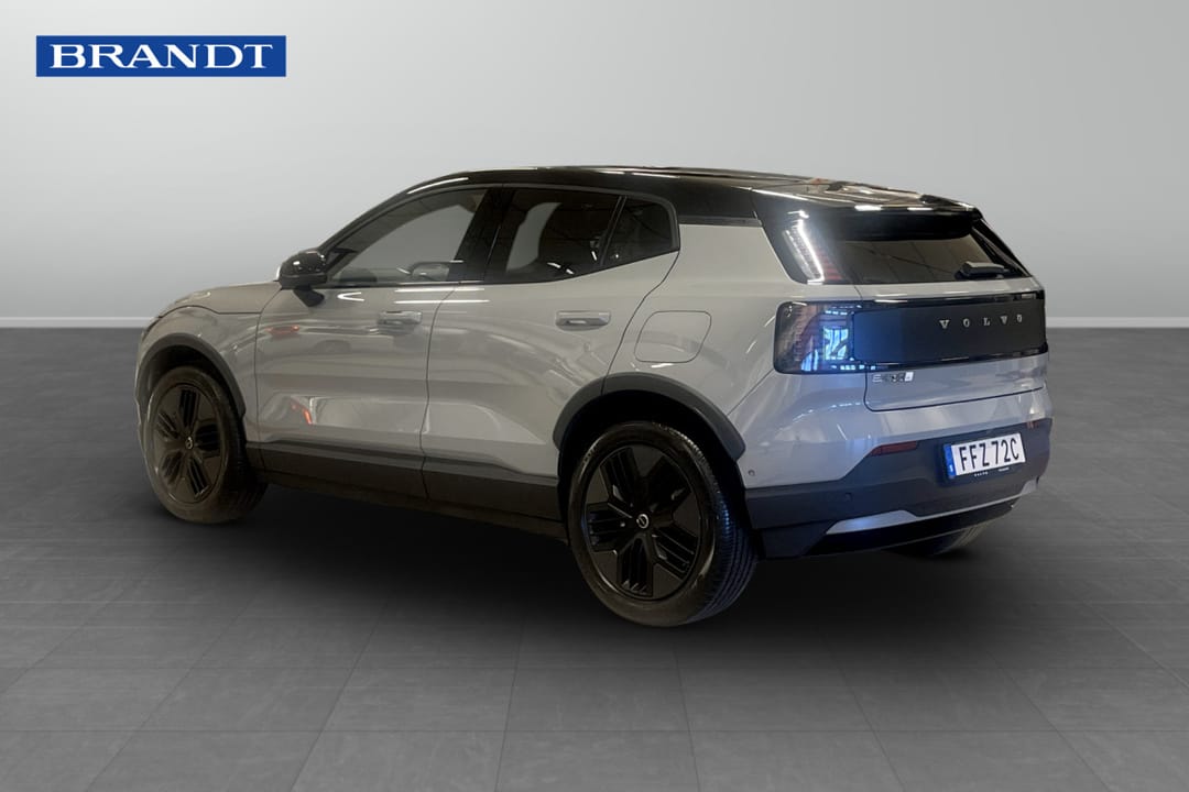 Volvo EX30 Cross Country Twin Motor Performance