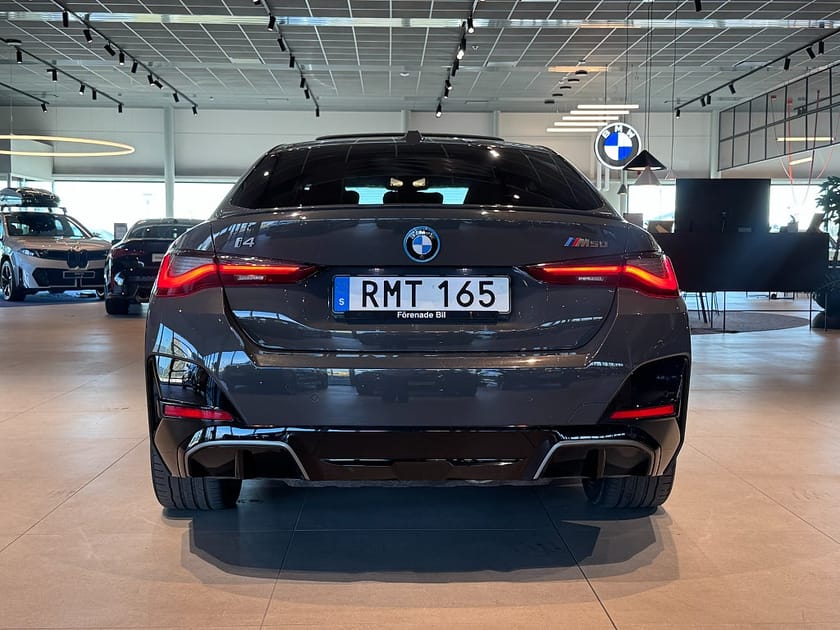 Bild 5 av BMW i4 M50 xDrive Gran Coupé M Sport Supercharged Taklucka Drag D/A Pro