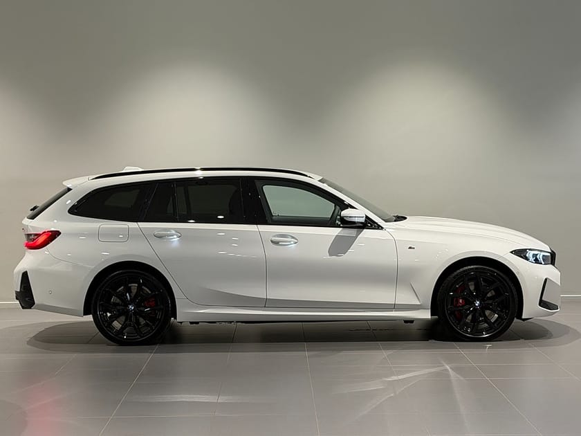Bild 3 av BMW 330e xDrive Touring M Sport Drag Drive/Parkassist