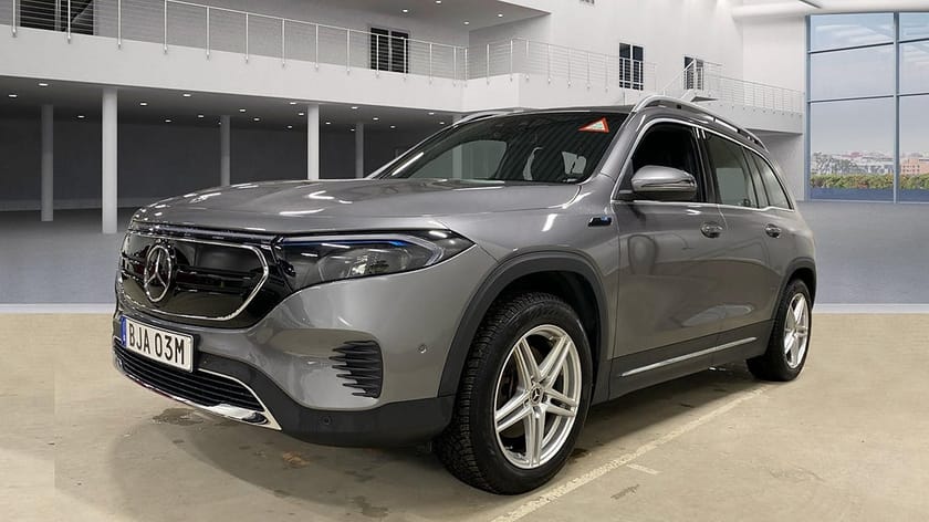 Bild 1 av Mercedes-Benz EQB 300 4MATIC Progressive, Backkamera, Värmare