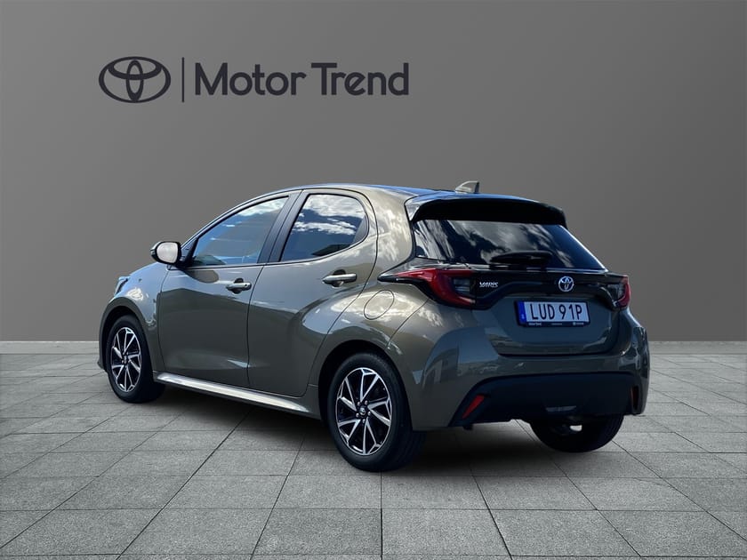 Bild 2 av Toyota Yaris Hybrid 1,5 5D ACTIVE PLUS