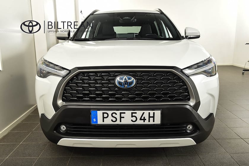 Bild 5 av Toyota Corolla Cross Hybrid AWD-i 2,0 Elhybrid AWD Style Backkamera Navi