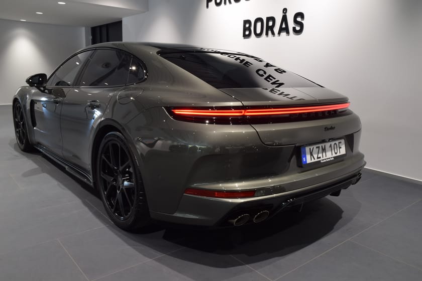 Bild 4 av Porsche Panamera Turbo E-Hybrid / ACTIVE RIDE / VAT