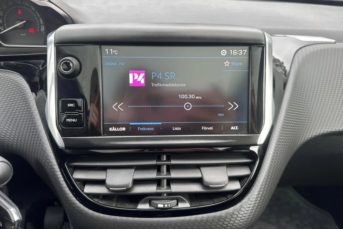 picture of a car