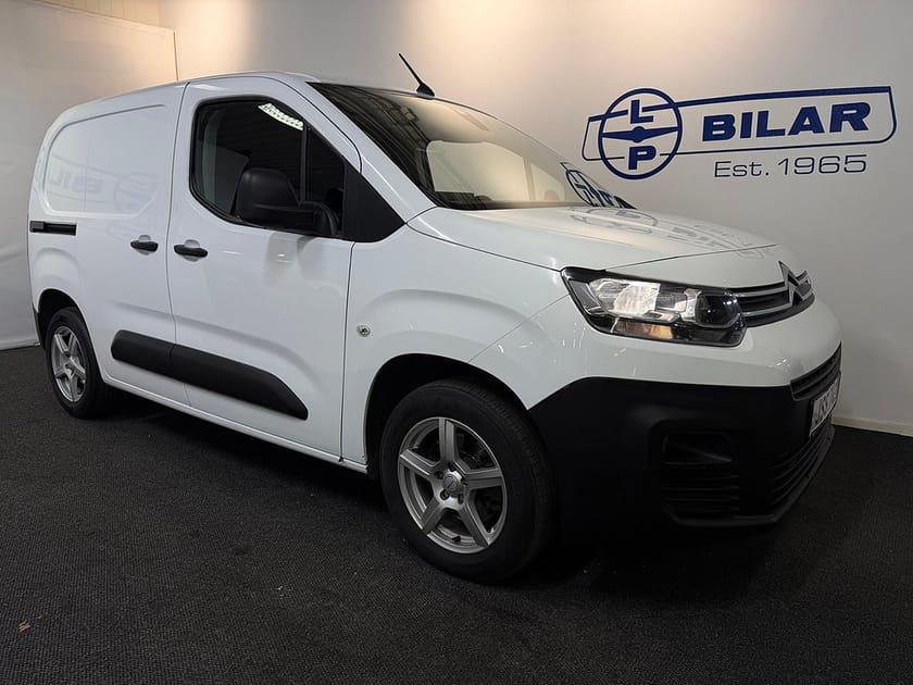 Bild 1 av Citroën Berlingo Van 1.5 BlueHDi 130hk | Drag | Aut | Vhjul