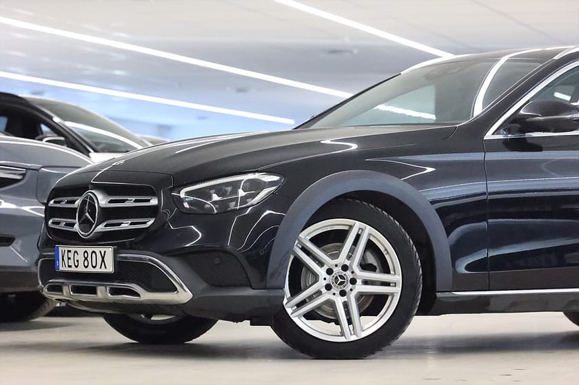 Bild 4 av Mercedes-Benz E 220 d 4MATIC All-Terrain 4M Avantgarde Pano 360-kam Luft