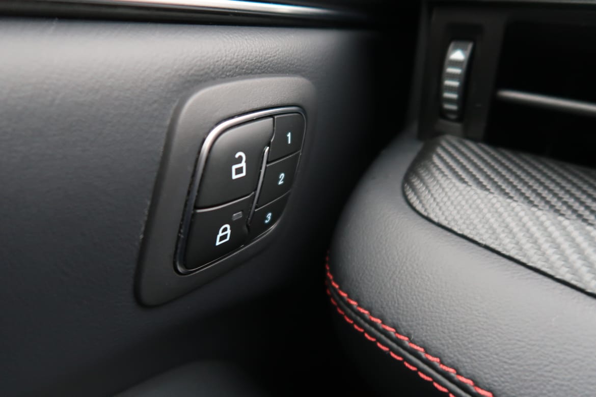 Ford Mustang Mach-E 2022 - miniatyr 18