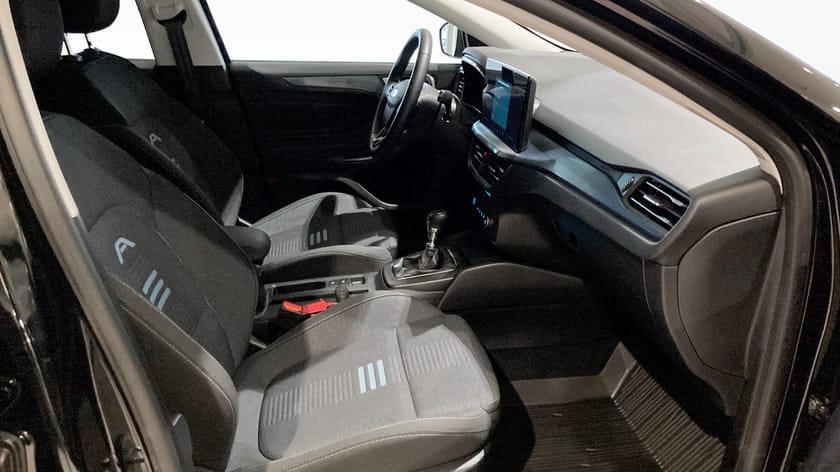 Bild 3 av Ford Focus Kombi 1.0 125hk E85 Active Manuell Låg skatt Backkamera