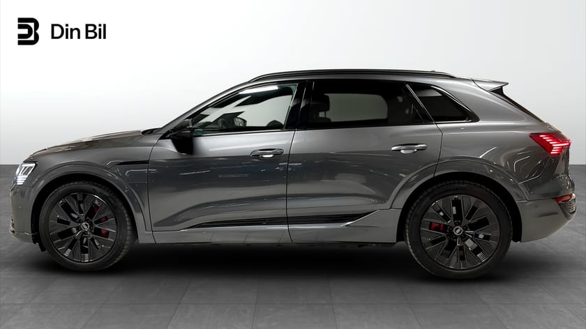 Bild 2 av Audi Q8 50 e-tron quattro 340HK S-line
