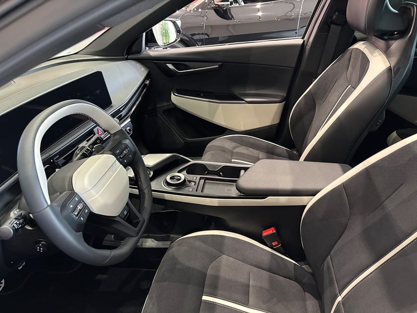 Bild 3 av Kia EV6 AWD Long Range GT-Line 325hk 20" Panorama
