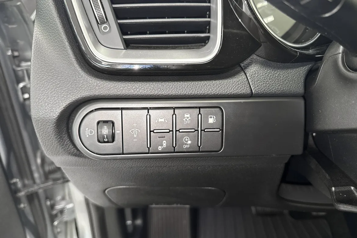 picture of a car