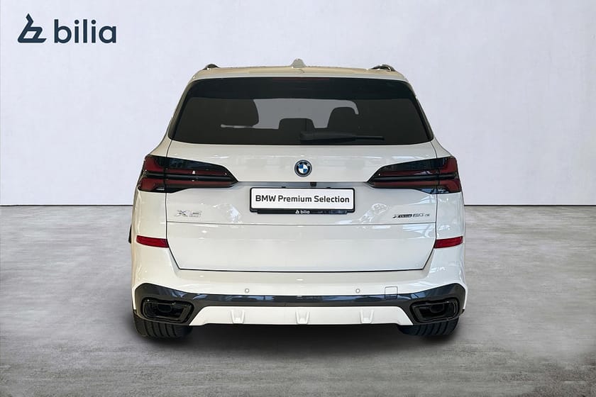 Bild 4 av BMW X5 xDrive50e xDrive 50e M-Sport | DEMOBIL | Drag | H&K | 360 kamera