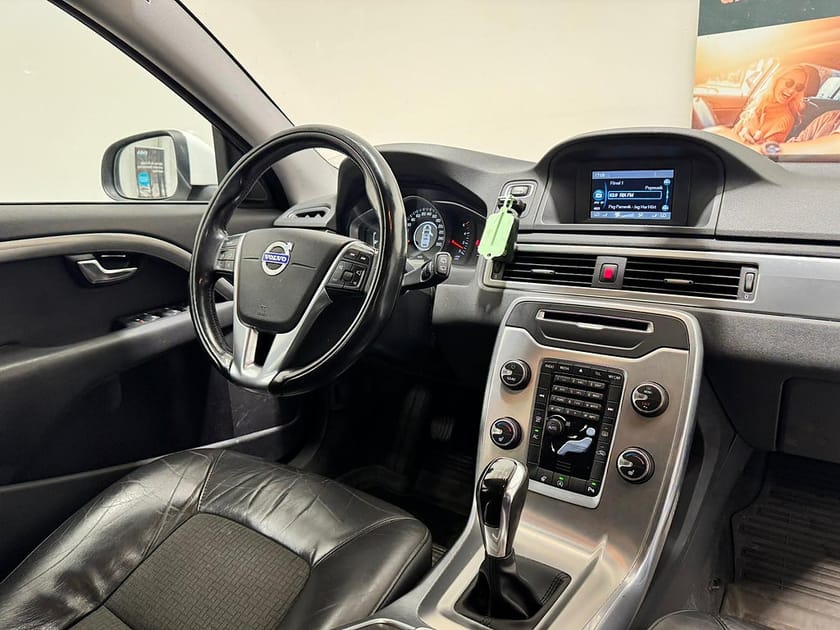 Bild 2 av Volvo V70 D4 Momentum Euro 6