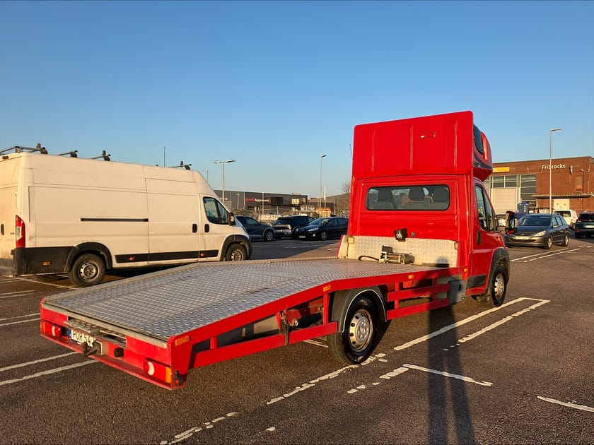 Bild 4 av Peugeot Boxer Chassi Cab Biltransport med sovhytt Ny utbytesmotor