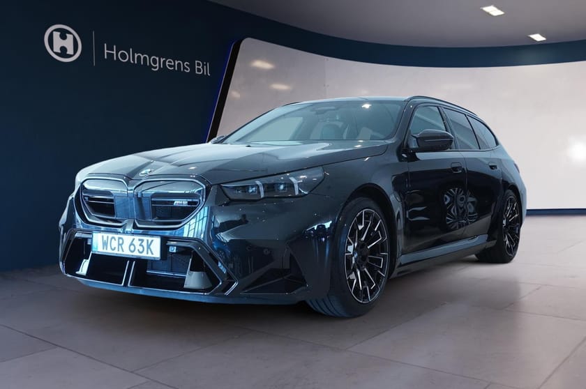 Bild 1 av BMW M5 Touring Drag Ultimate Pack DA Pro B W