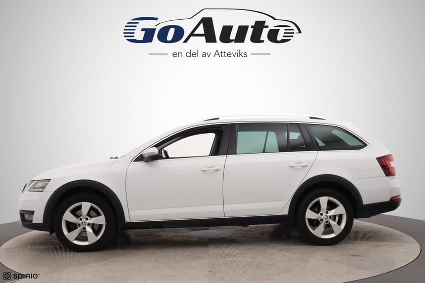 Bild 5 av Škoda Octavia Scout 2.0 TDI 4X4 Drag Värmare 184hk