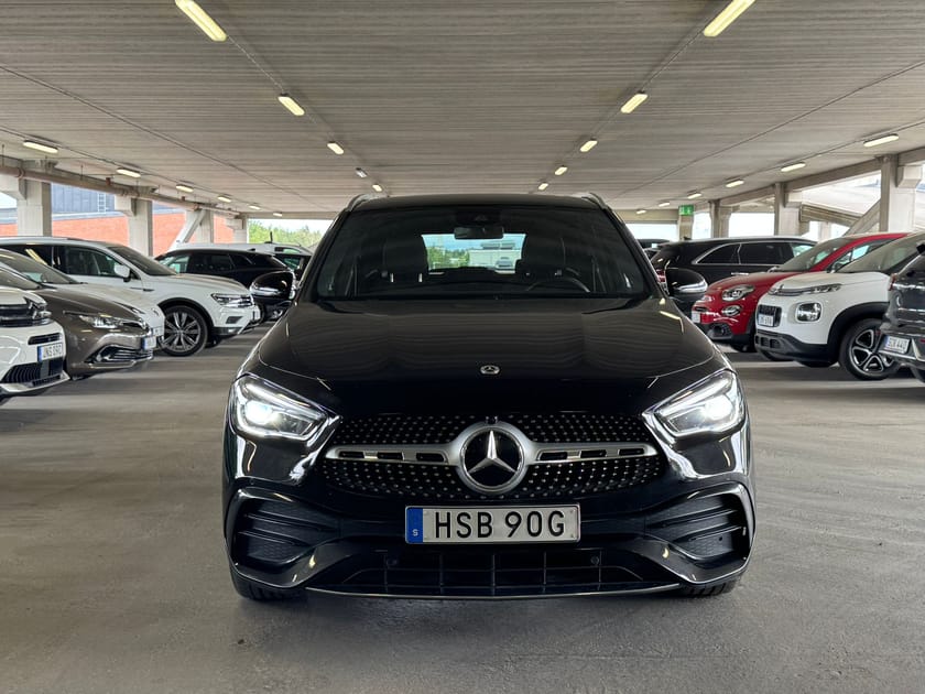 Bild 4 av Mercedes-Benz GLA 220 d AMG LINE