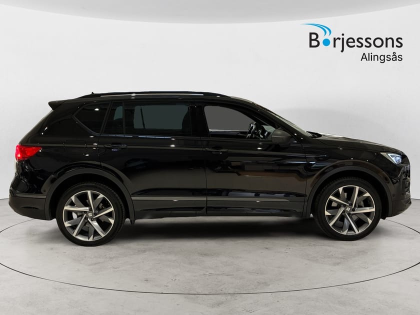 Bild 2 av SEAT Tarraco PHEV E-Hybrid 245hk FR Drag/Navigation/El-Stol/Värm