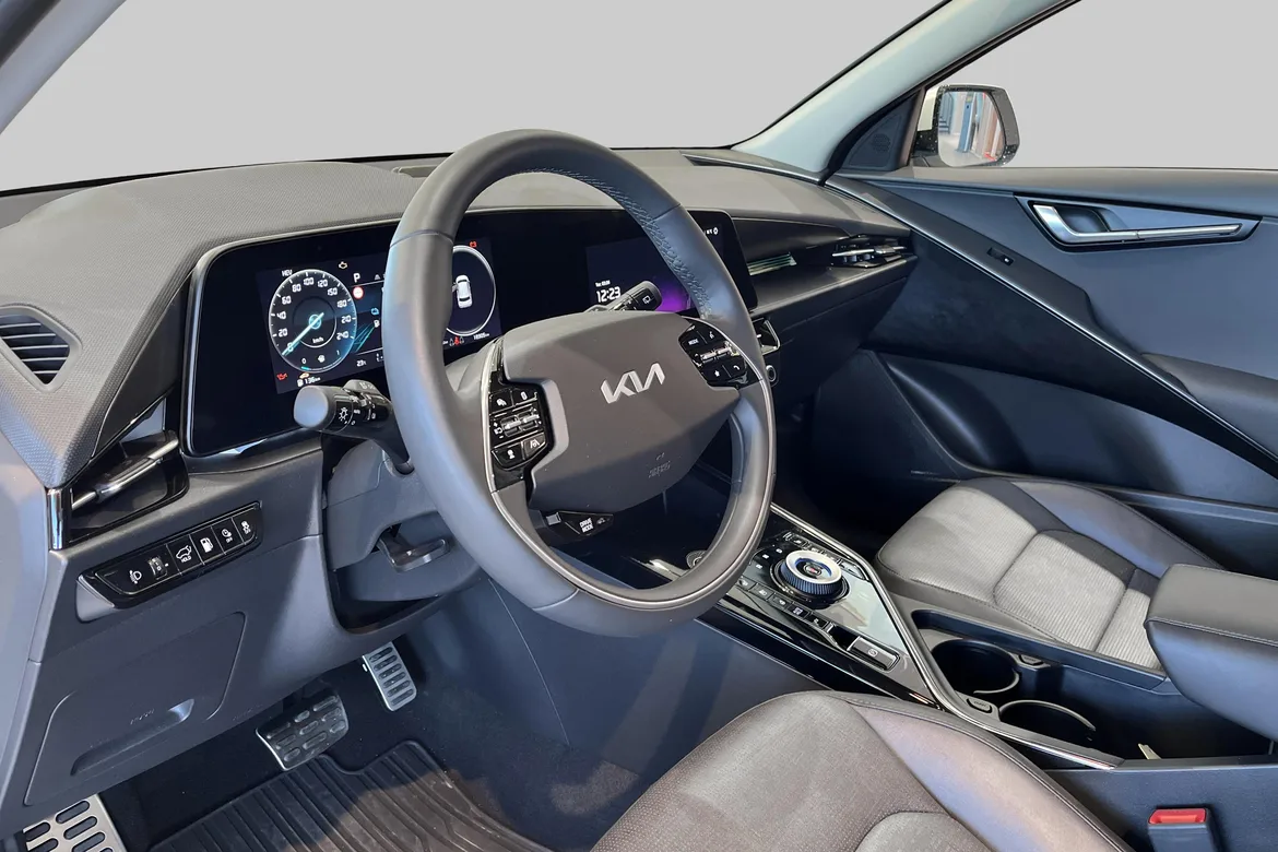 picture of a car