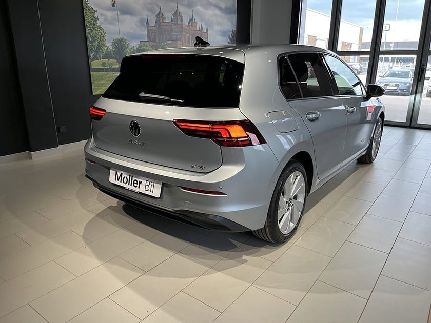 Bild 5 av Volkswagen Golf LIFE 1,5 ETSI 150 HK DSG7