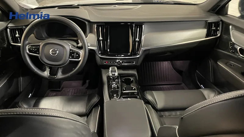 Bild 13 av 18 – Volvo V90 Recharge T8 Ultimate Dark