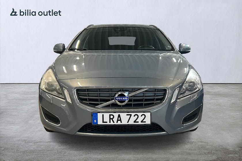 Bild 3 av Volvo V60 D2 Momentum 116hk Drag P-värm P-sensor KamremBytt