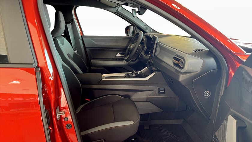 Bild 3 av Dacia Bigster Hybrid 155 EXTREME