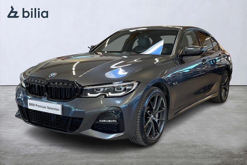 Bild 1 av BMW 330e xDrive Sedan M Sport M Performance HiFi Värmare Kamera