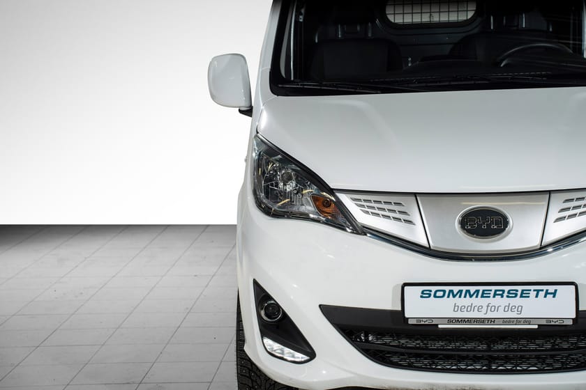Bilde 4 av BYD ETP3 3,5m3/136 hk/ 45kwh batteri/ 6 års garanti