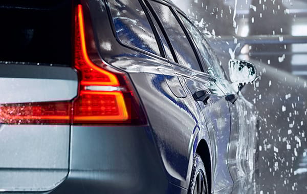 Bil som tvättas