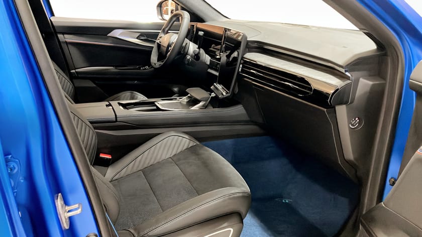 Bild 3 av Renault Rafale E-Tech 4x4 ATELIER ALPINE 300 PLUG-IN HYBRID