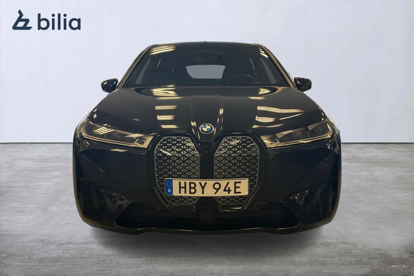 Bild 5 av BMW iX xDrive40 Sport/ VECKANS DEAL / Innovation / Comfort / Luftfjädring
