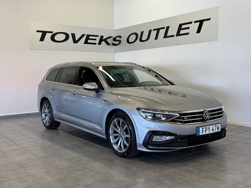 Bild 1 av Volkswagen Passat Sportscombi R-Line 2.0 TDI 4Motion 200hk Aut/Drag/Navi