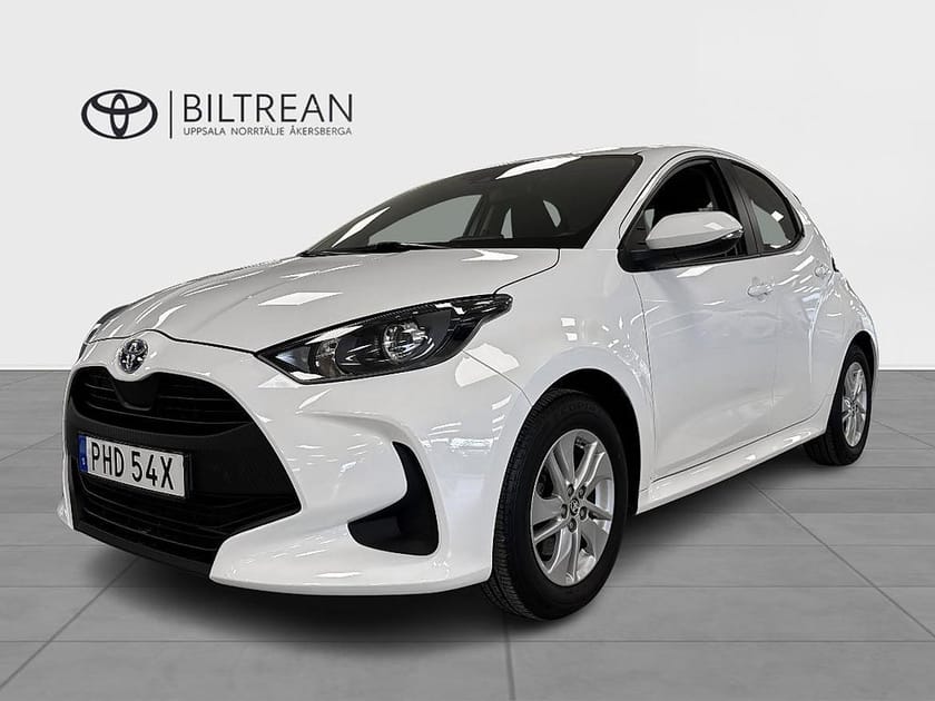 Bild 1 av Toyota Yaris Hybrid CVT Active Vinterhjul
