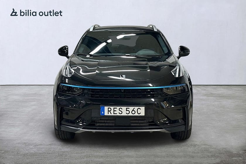 Bild 2 av Lynk & Co 01 PHEV DCT 261hk Panorama Navi INFINITY 360°k