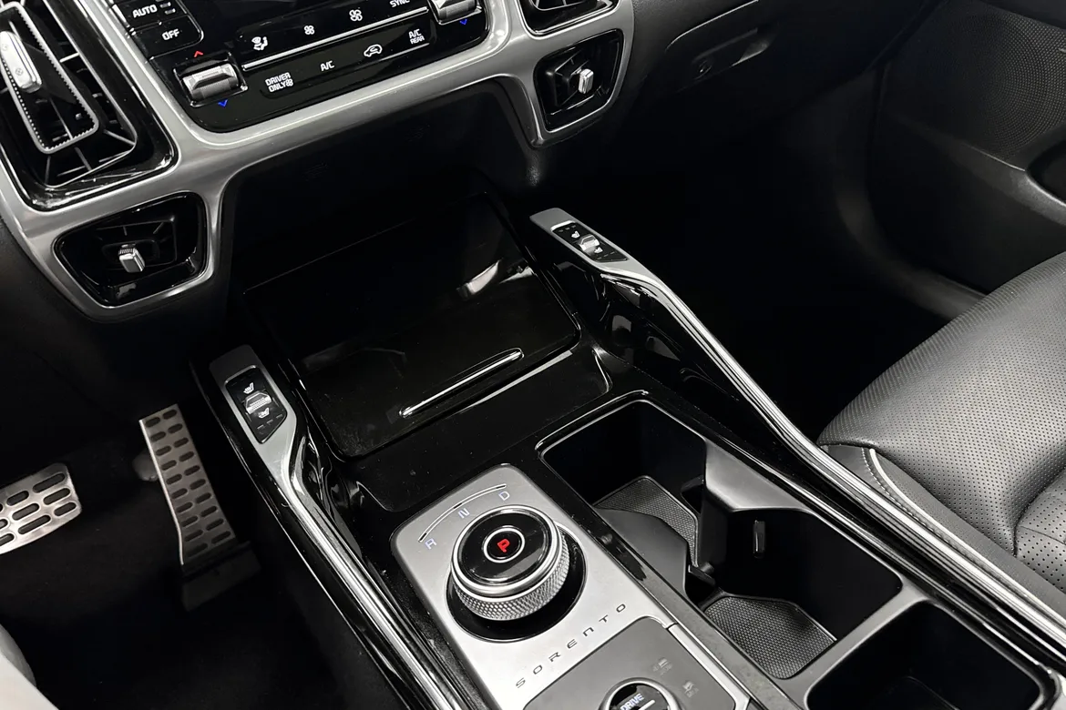 picture of a car