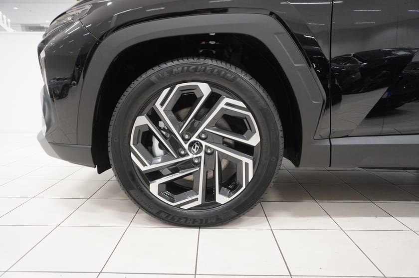 Bild 3 av Hyundai Tucson PHEV 4WD 1.6T 288hk Aut Advanced M. Tech-Pack, 19 , Panoramatak Billånskampanj
