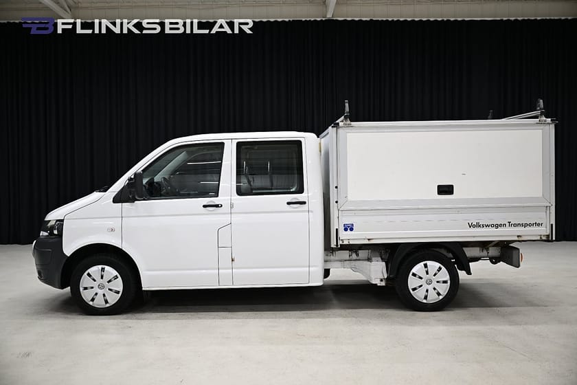Bild 2 av Volkswagen Transporter Chassi Dubbelhytt 2.0 TDI 140HK Dubbelhytt|Kåpa|Drag|Värmare|M/K-Värmare