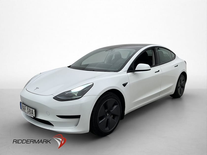 Bild 4 av Tesla Model 3 Standard Range Pano Kamera AP Moms 1 Brukare