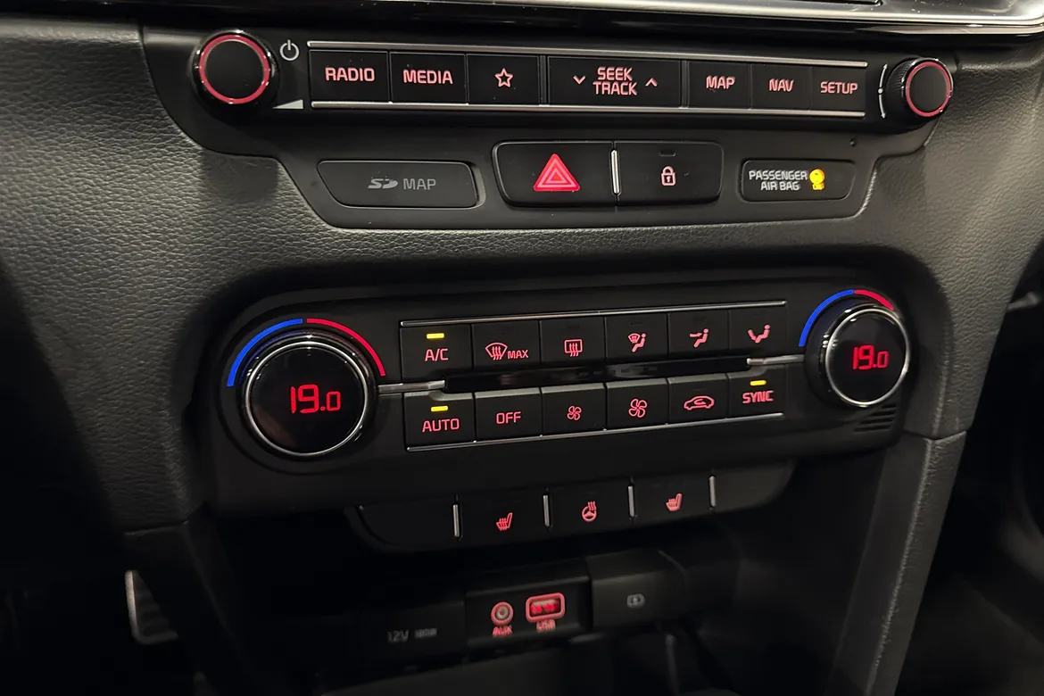picture of a car