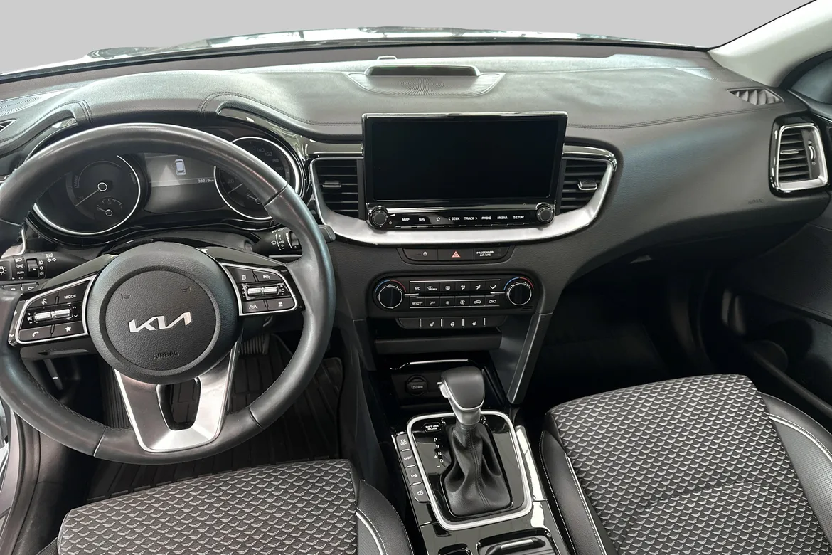 picture of a car