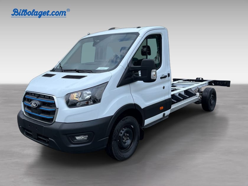 Bild 1 av Ford E-Transit 350 Chassi Cab E- E-hy L4 198 kW 269  Trend